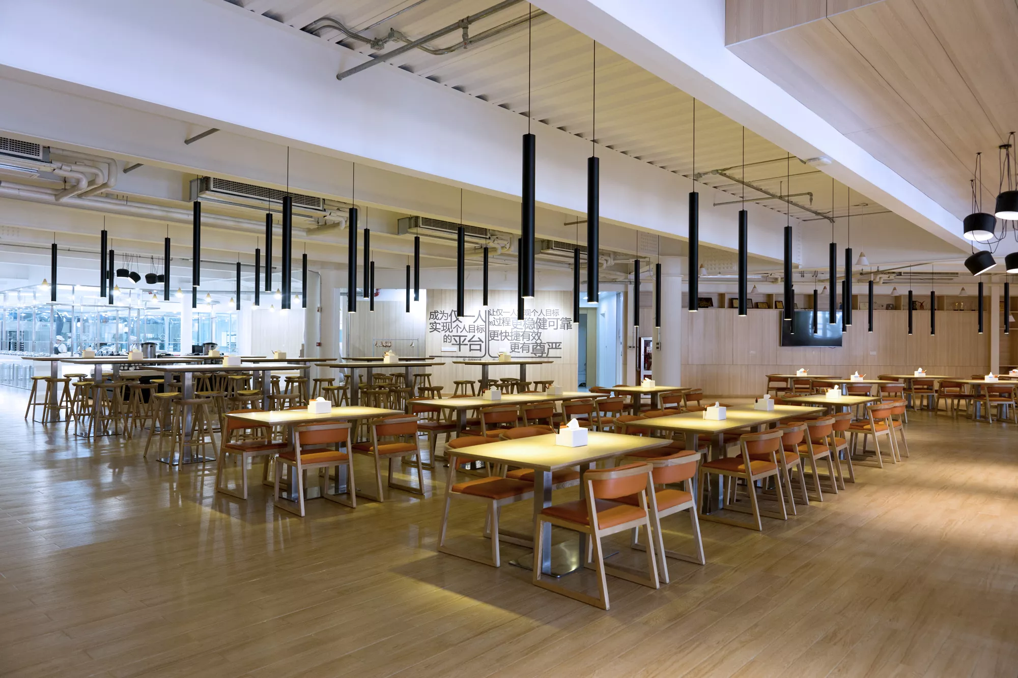 餐厅 (1).jpg